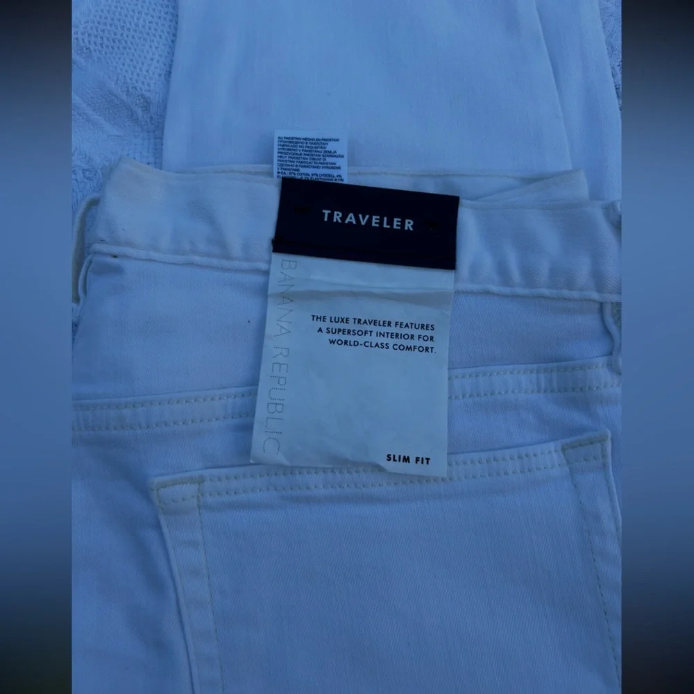 Banana Republic Slim Fit Traveler Pants Mid Rise 33x30 NWT New